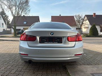BMW 320 - 8