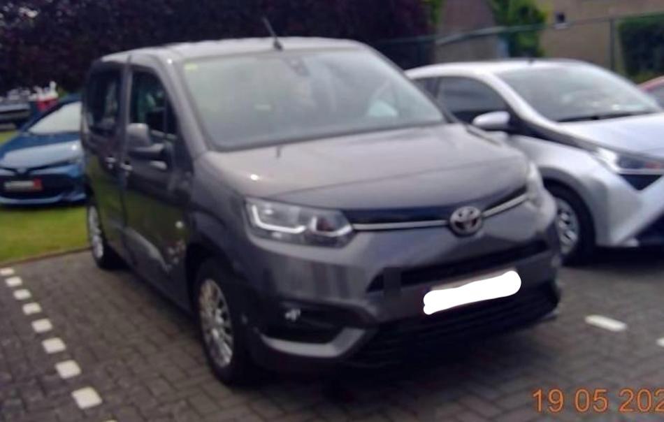 Toyota Proace City Verso L1 Shuttle