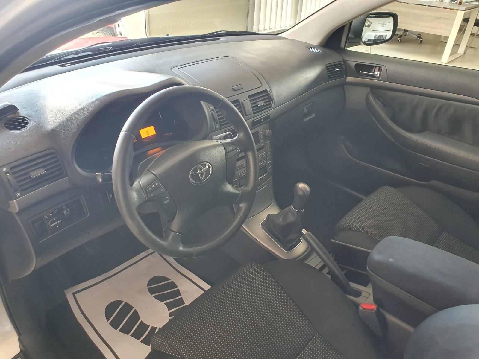 Toyota Avensis 2007 — photo 11