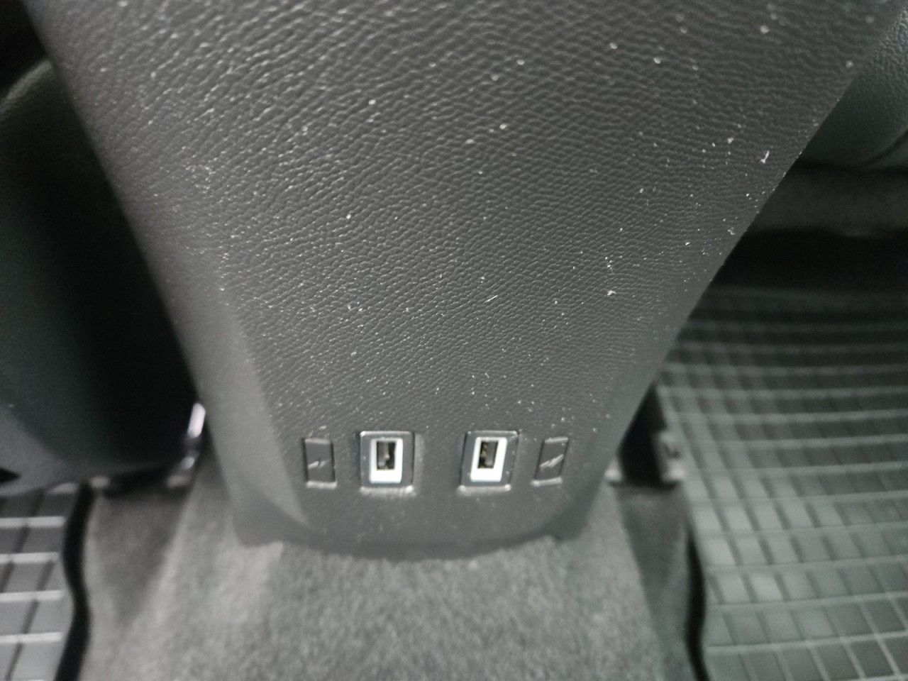 Fahrzeugabbildung Opel Mokka Elegance Winterpaket Klimaautomatik uvm.