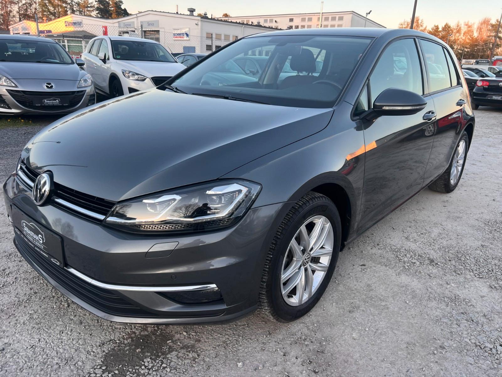 Volkswagen Golf VII Lim. Navi PDC Allwetter Tüv / Insp.neu