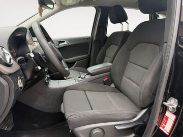 Mercedes B 180 - 10