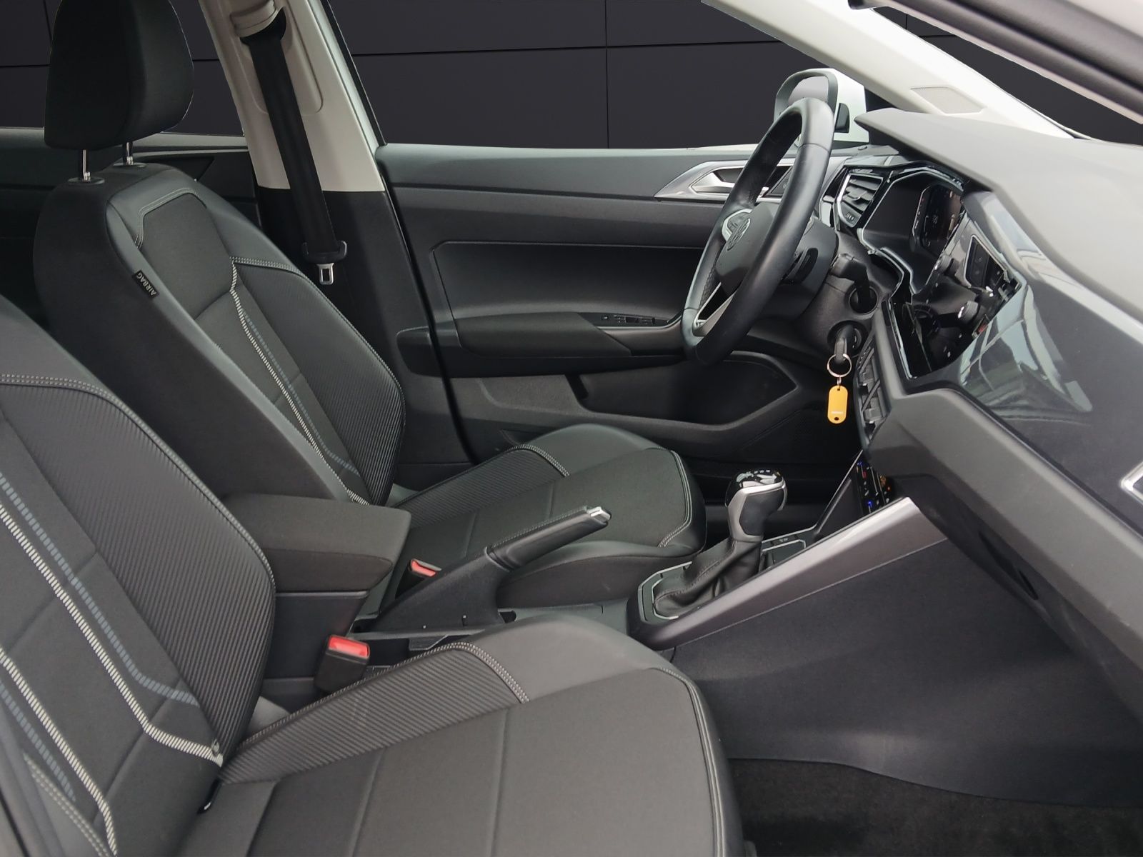 Fahrzeugabbildung Volkswagen Taigo TSI Style DSG Matrix Navi ACC AID SHZ Park