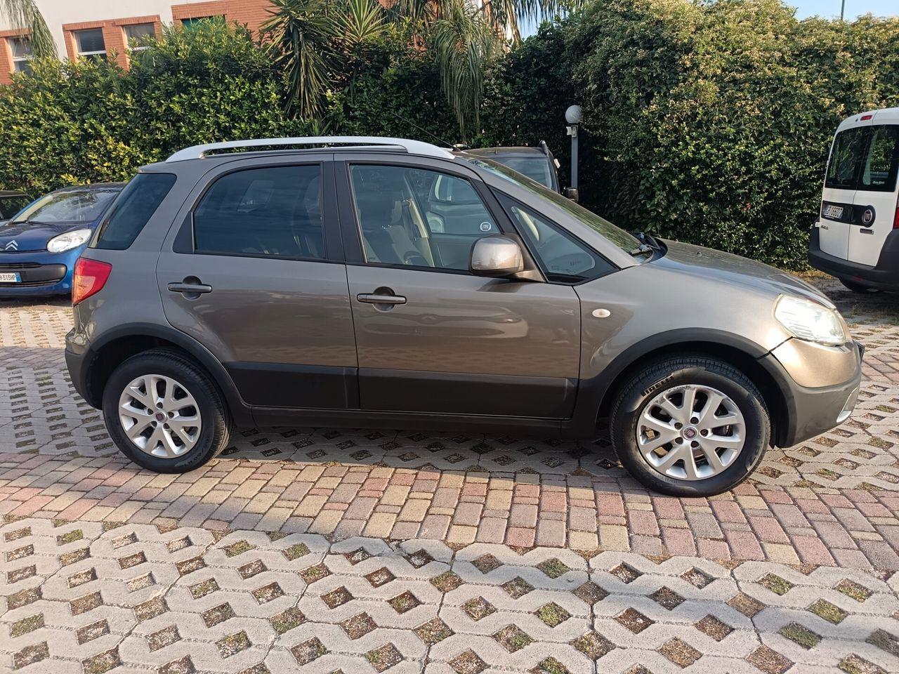 Fiat Sedici 2009 — engine 1.586 cm³, 120 HP (88kW)
