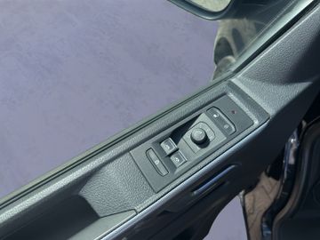 Volkswagen T6 Multivan - 12