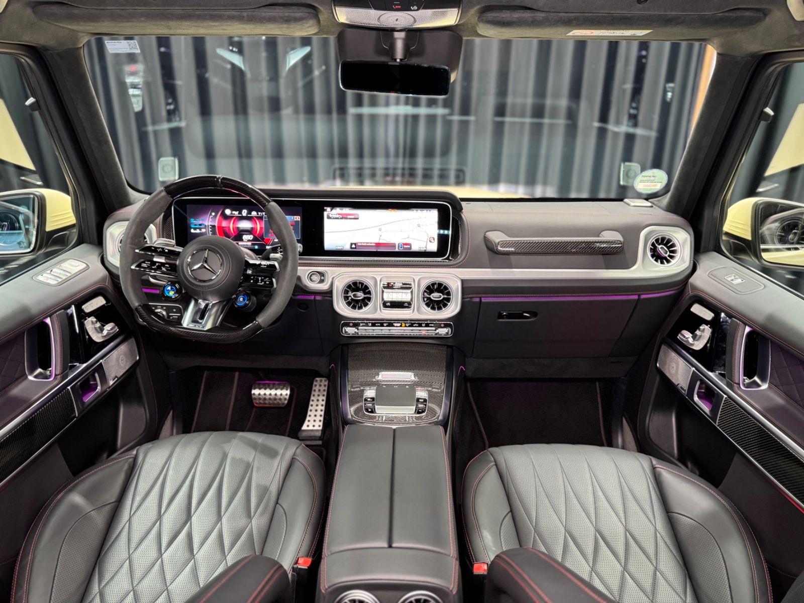 Fahrzeugabbildung Mercedes-Benz G 63 AMG|A22|CARBON|PT3|MASSAGE|KEYLESS|AHK|MY25
