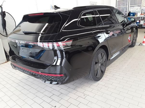 Passat Variant 1.5 TSI eHybrid R-Line AHK BLACK