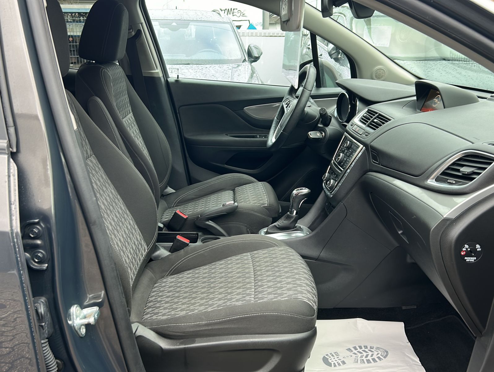 Fahrzeugabbildung Opel Mokka Edition