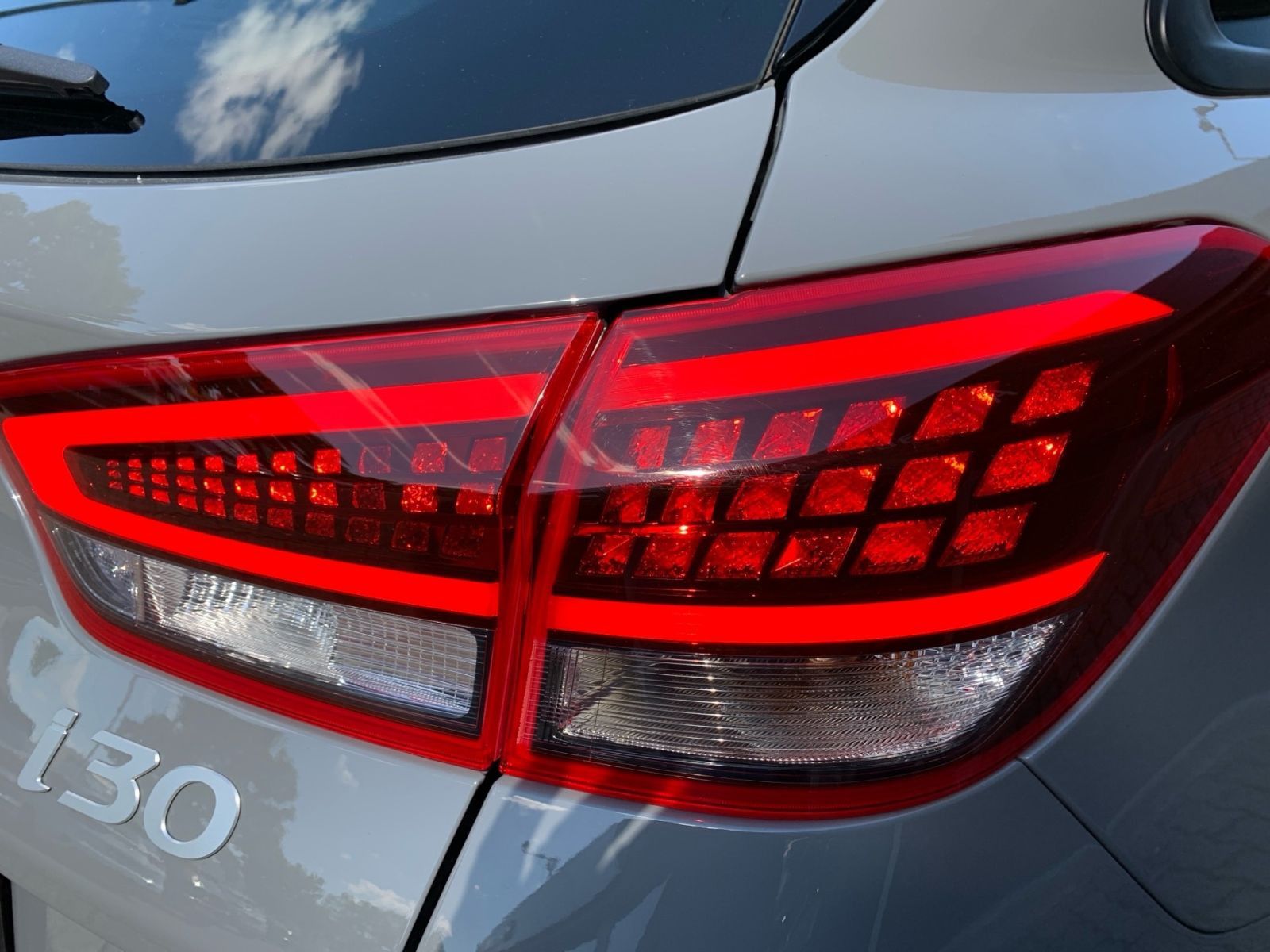 Fahrzeugabbildung Hyundai i30 Kombi FL 1.5 T-GDI 7-DCT N Line Mild-Hybrid