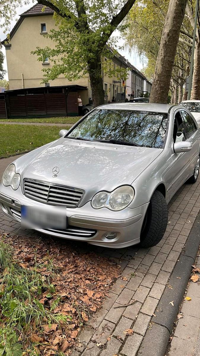 Mercedes-Benz C 180