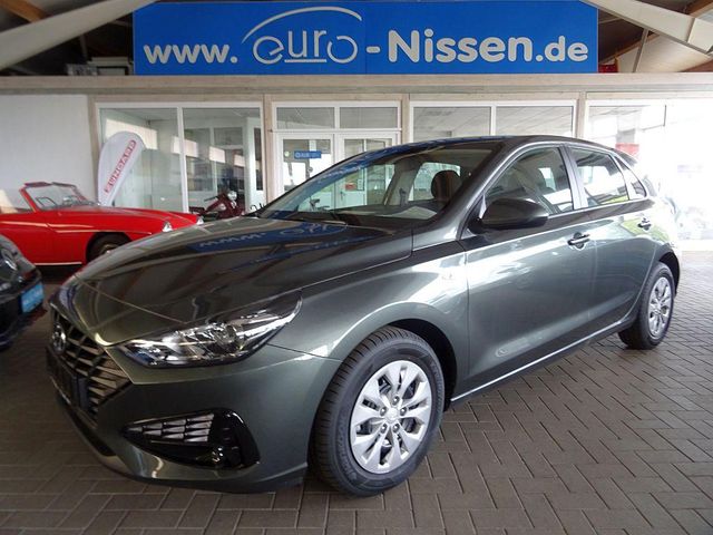 Hyundai i30 Select 1,0 T-GDI DCT Bluetooth PDC 3,99%!