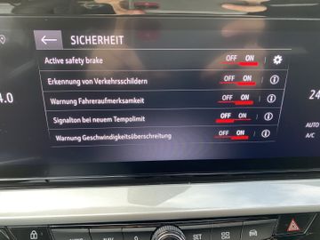 Bild 17 Opel Mokka 1.2 GS PDC+CAM/NAVI/KLIMA AT/LED/XL-Displa