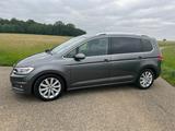 Volkswagen Touran 2.0 TDI SCR 140kW DSG Highline Highline - Volkswagen Touran 1T mit Diesel-Antrieb
