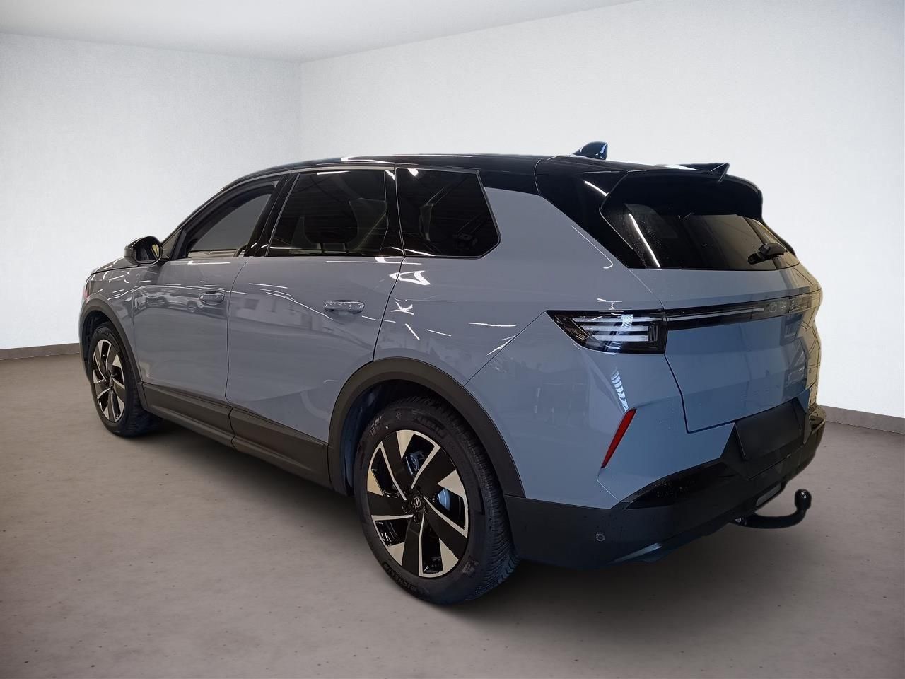 Fahrzeugabbildung Opel Grandland 1.2 48V Mild-Hybrid 100 kW GS