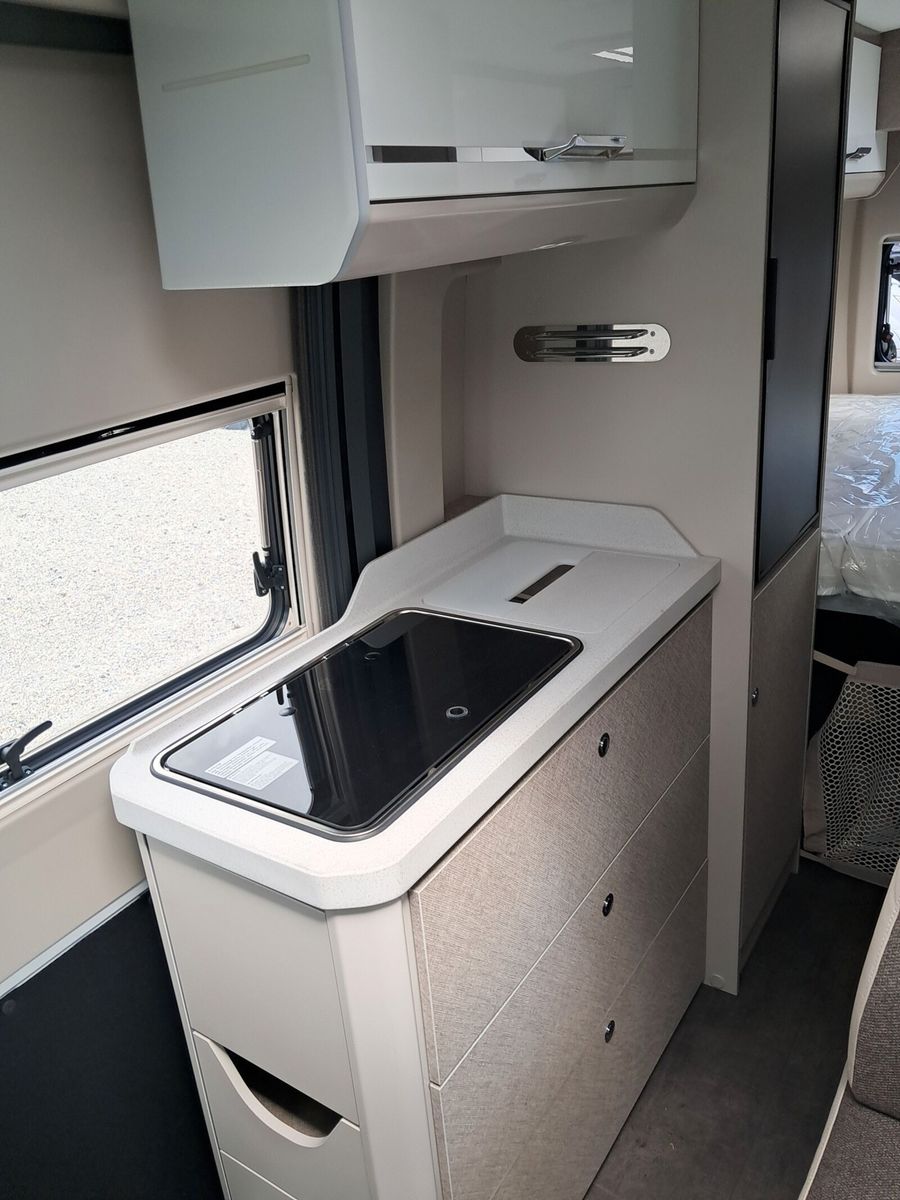 Fahrzeugabbildung Karmann Davis Lifestyle DA 590 LS Concept Paket 140 PS