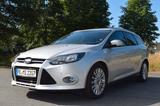 Ford Focus 2,0TDCi Titanium Turnier, AHK, PDC - Ford Focus aus 2011: 2.0