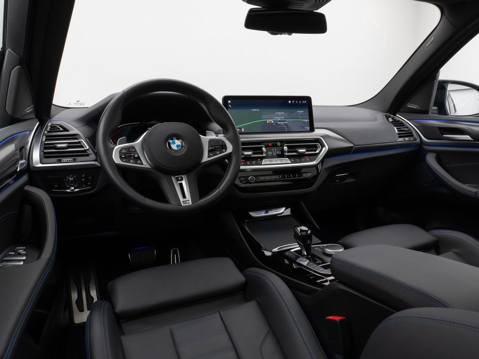 Fahrzeugabbildung BMW X3 M40i Panorama Laser 360°HUD DAB H/K Komfort