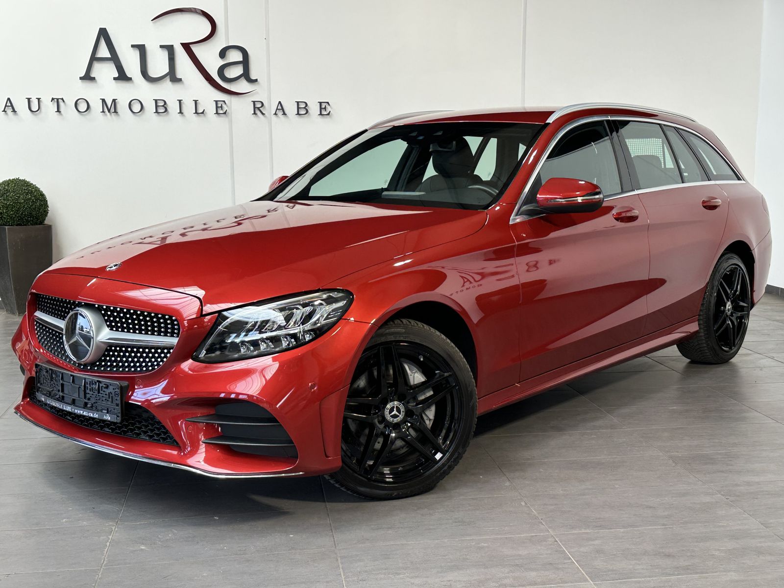 Fahrzeugabbildung Mercedes-Benz C 220d T 4Matic AMG-Line NAV+LED+18ZO+DISTRONIC