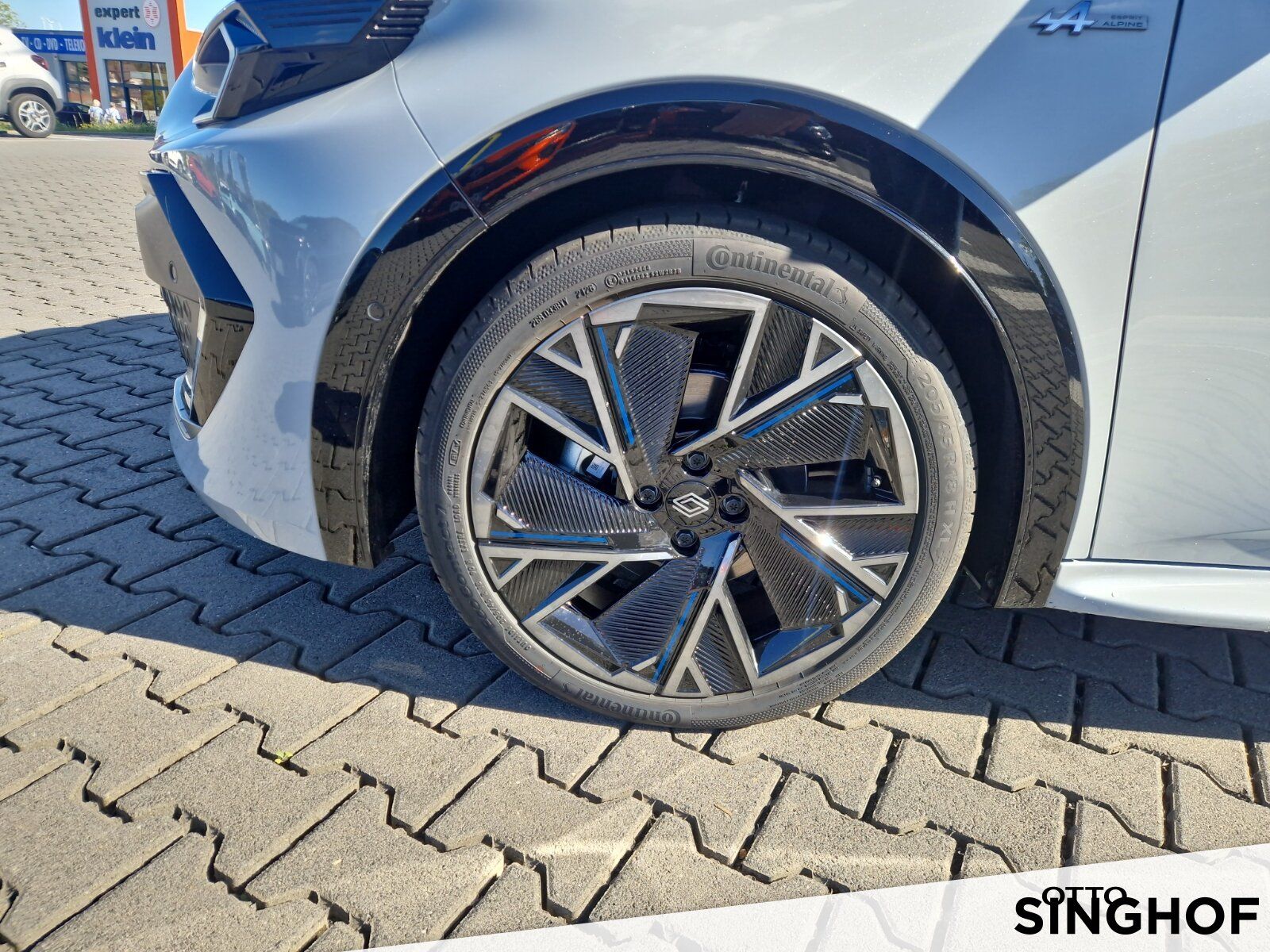 Fahrzeugabbildung Renault Clio VI Esprit Alpine Full Hybrid E-Tech 160