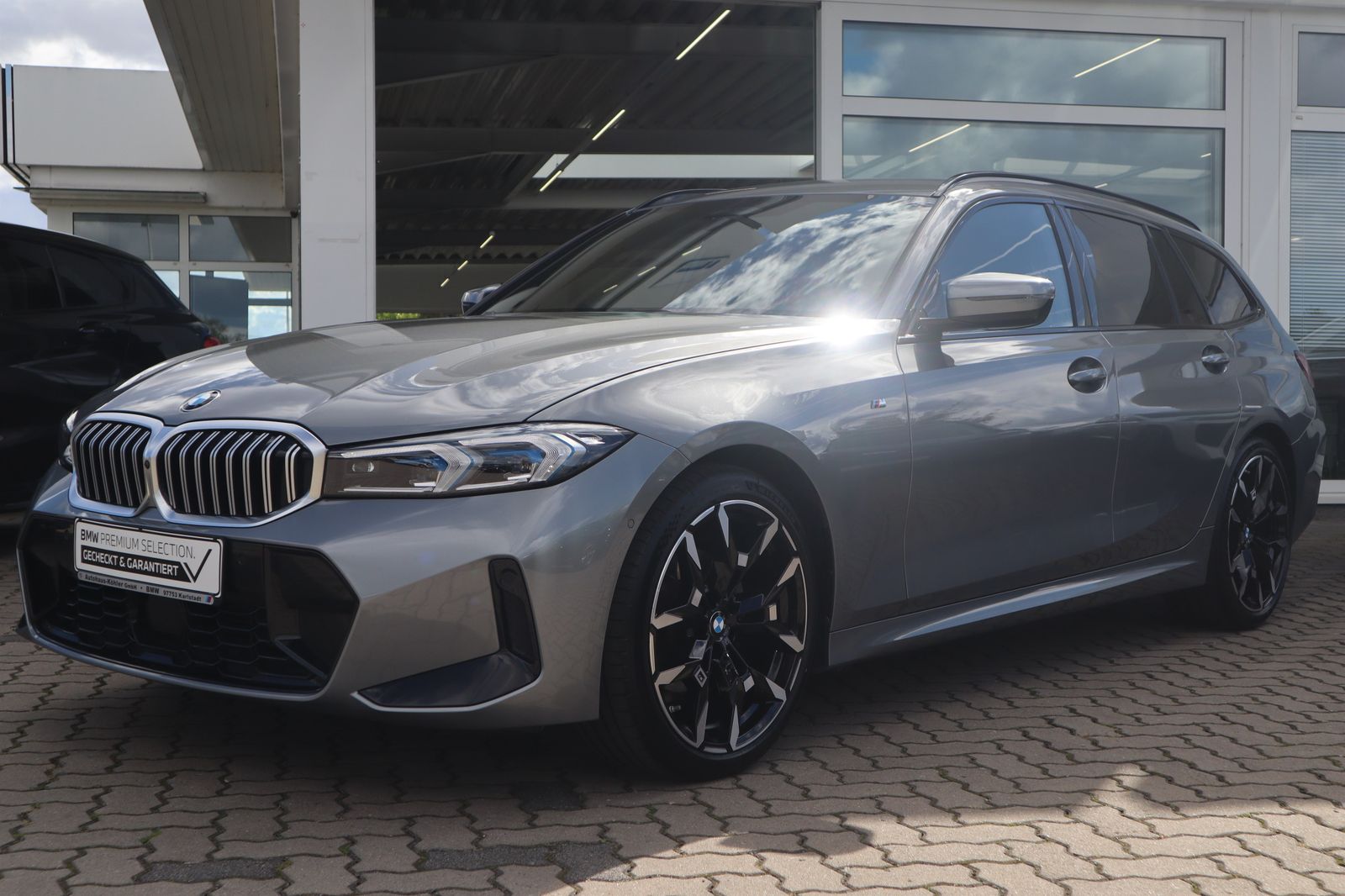 BMW 320d xDrive Touring M Sport HiFi ACC Shz 360° foto 1
