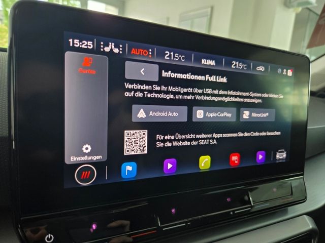 Leon Sportstourer FR 1.5 TSI DSG LED NAV ACC KAM
