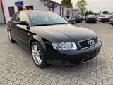 Audi A4 3.0 Schalter 1.Hand nur 87Tkm 8E Klima - Audi A4: 8e
