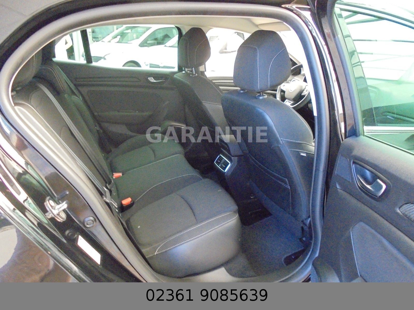 Fahrzeugabbildung Renault Megane IV Limited  Klima/Shz/Navi/Kamara/
