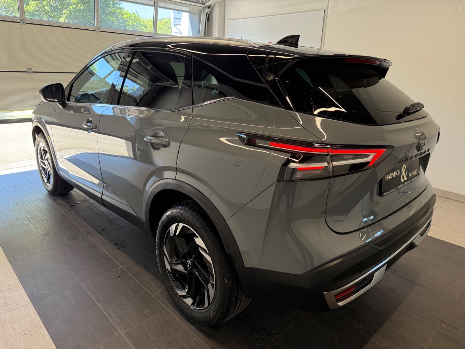 Fahrzeugabbildung Nissan Qashqai N-Connecta MHEV MT - Winter-,Komfort-Pa.