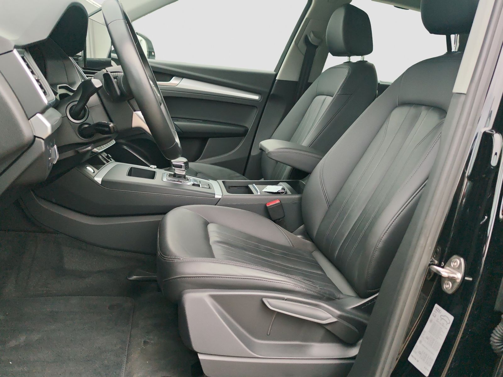 Audi Q5 45 TFSI qu Business Virtual Pano LED foto 9