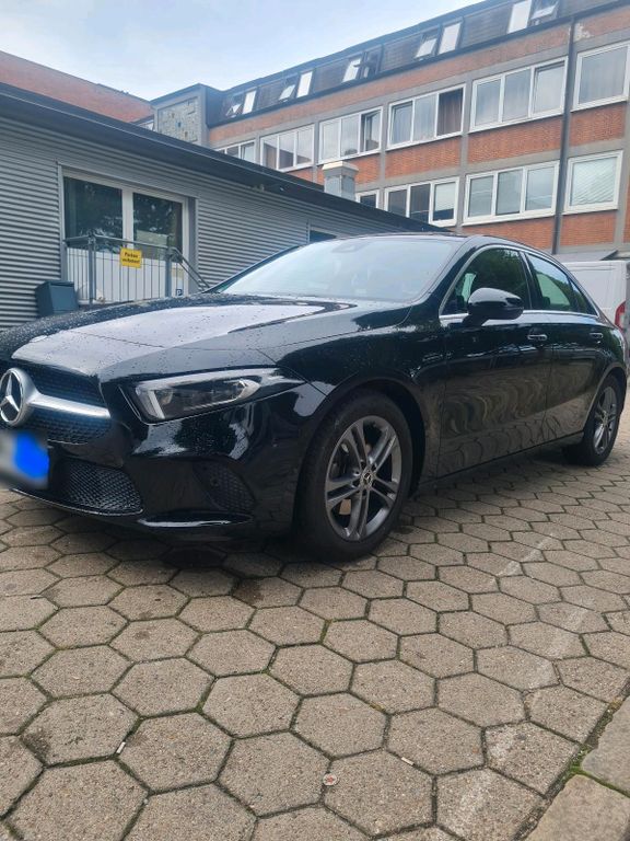 Image of Mercedes-Benz A 200