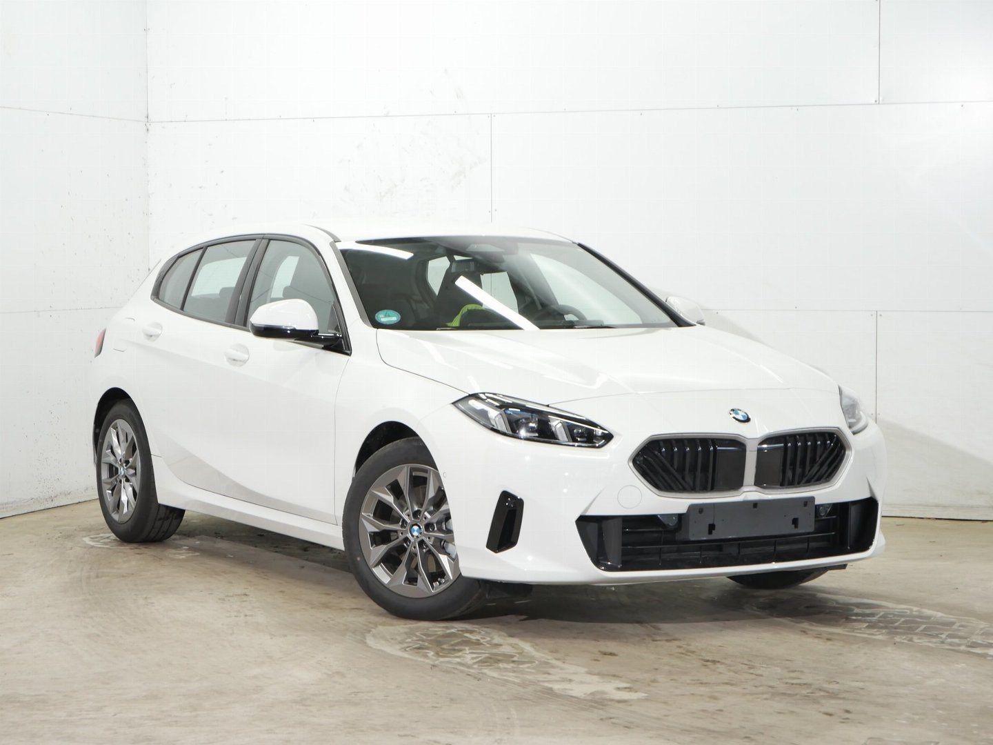 Fahrzeugabbildung BMW 120 |Komfortzugang |Sitzheizung |Driving Assista