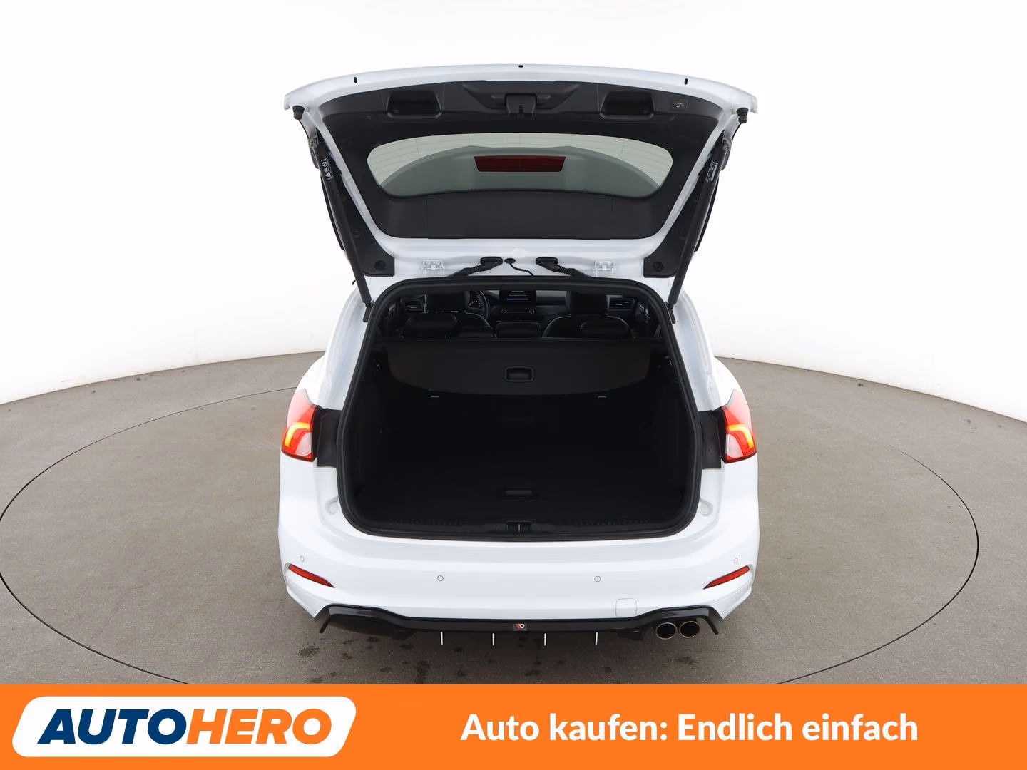Ford Focus 1.5 EcoBoost ST-Line Aut.*NAVI*LED*ACC*CAM