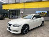 BMW 330 Cabrio LEDER/NAVI/AUTOMATIK/LED/* - BMW 3er Reihe: Weiß, Cabrio