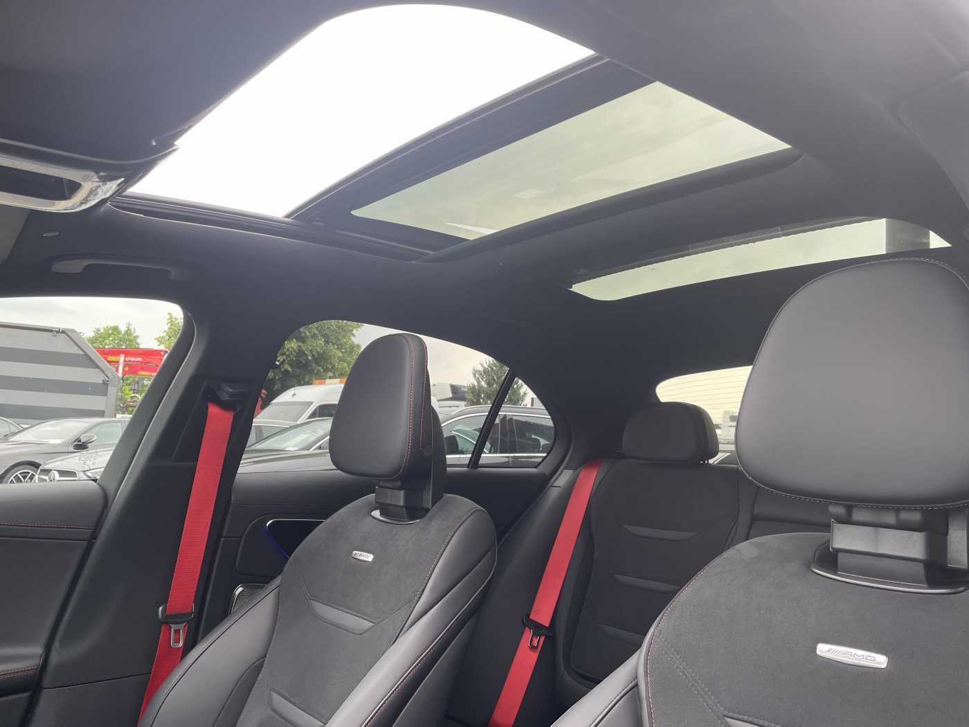 Fahrzeugabbildung Mercedes-Benz C 43 AMG Digital+Burm+Distr+360+HUD+AHK+ Carbon