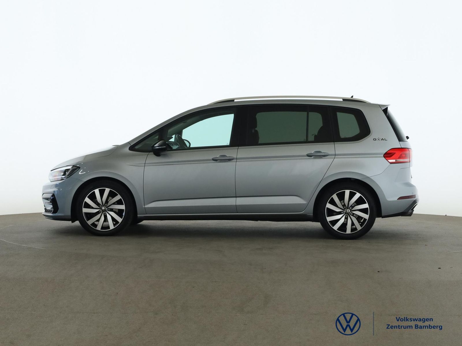 Volkswagen Touran 2.0 TDI Comfortline R-LINE DSG RFK ACC foto 3