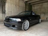 BMW E46 325 Cabrio Schwarz M Paket Schalter - BMW 325 aus 2001: Cabrio