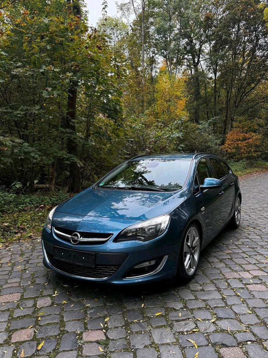 Opel Astra 2013 — vehicle for AFU Ukraine