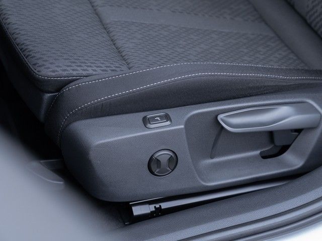 Octavia Combi 1.4 TSI iV Clever DSG DCC+NAVI+RFK