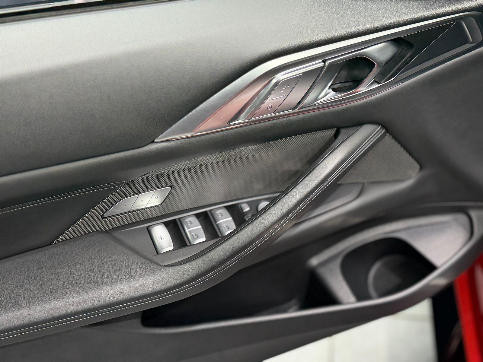 Fahrzeugabbildung BMW M4 Cabrio xDrive Competition|LASER|CARBON|HEAD-U