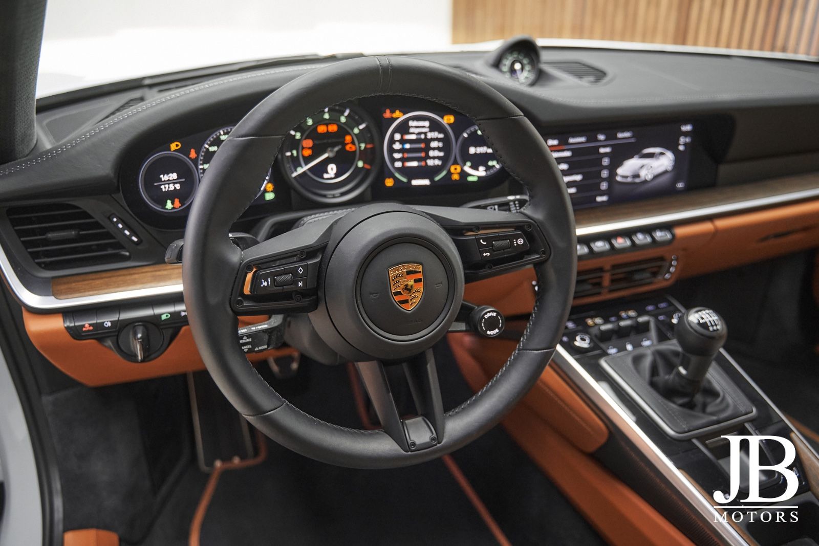 Fahrzeugabbildung Porsche 992 Sport Classic Burmester Lift Cognac 360° LED
