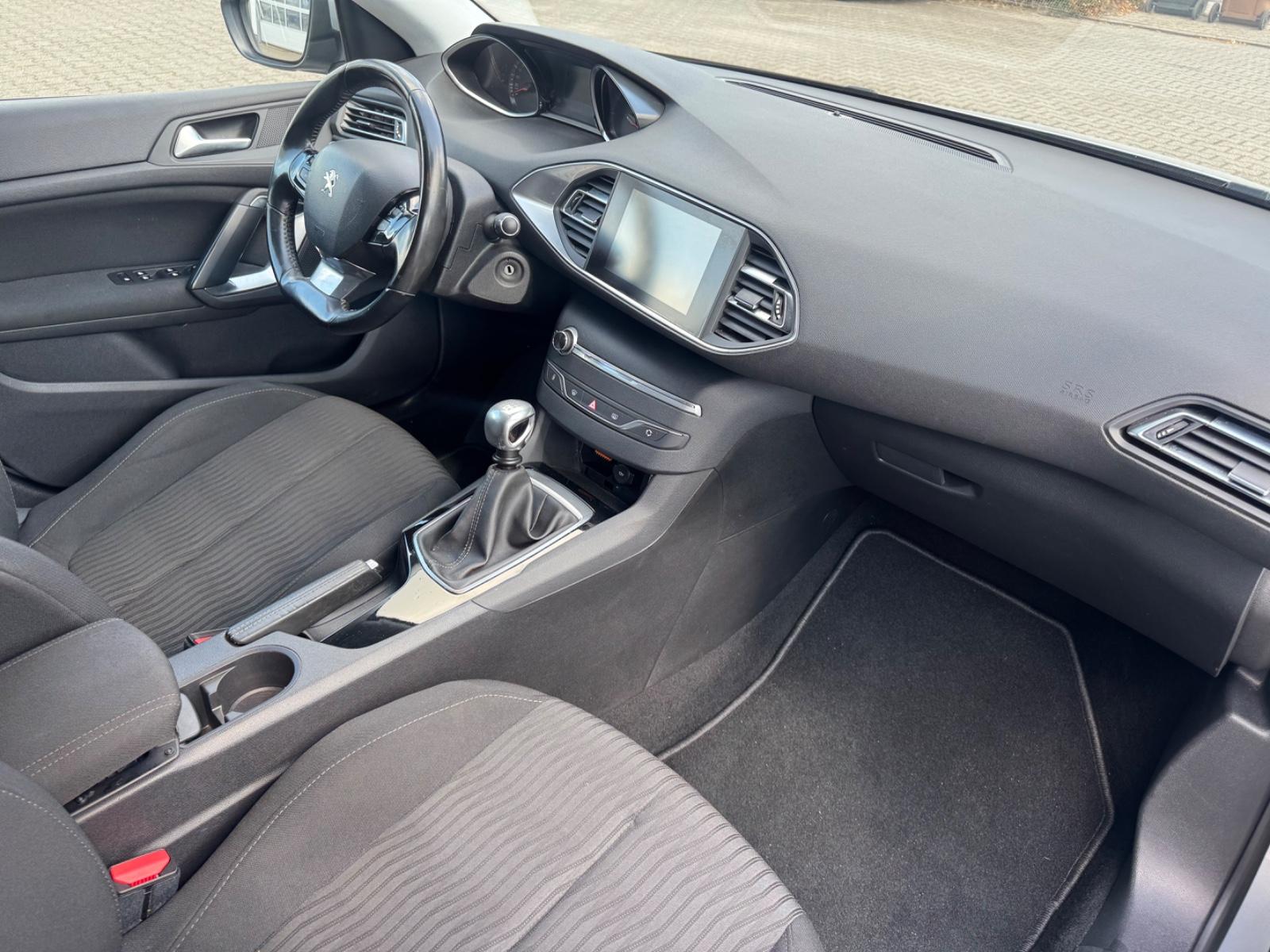 Peugeot 308 SW Active 1.2 2.Hand*Navi*Scheckheft*Top