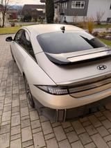 Hyundai IONIQ 6 77,4kWh 239kW First Edition - Hyundai IONIQ 6 mit Panoramadach