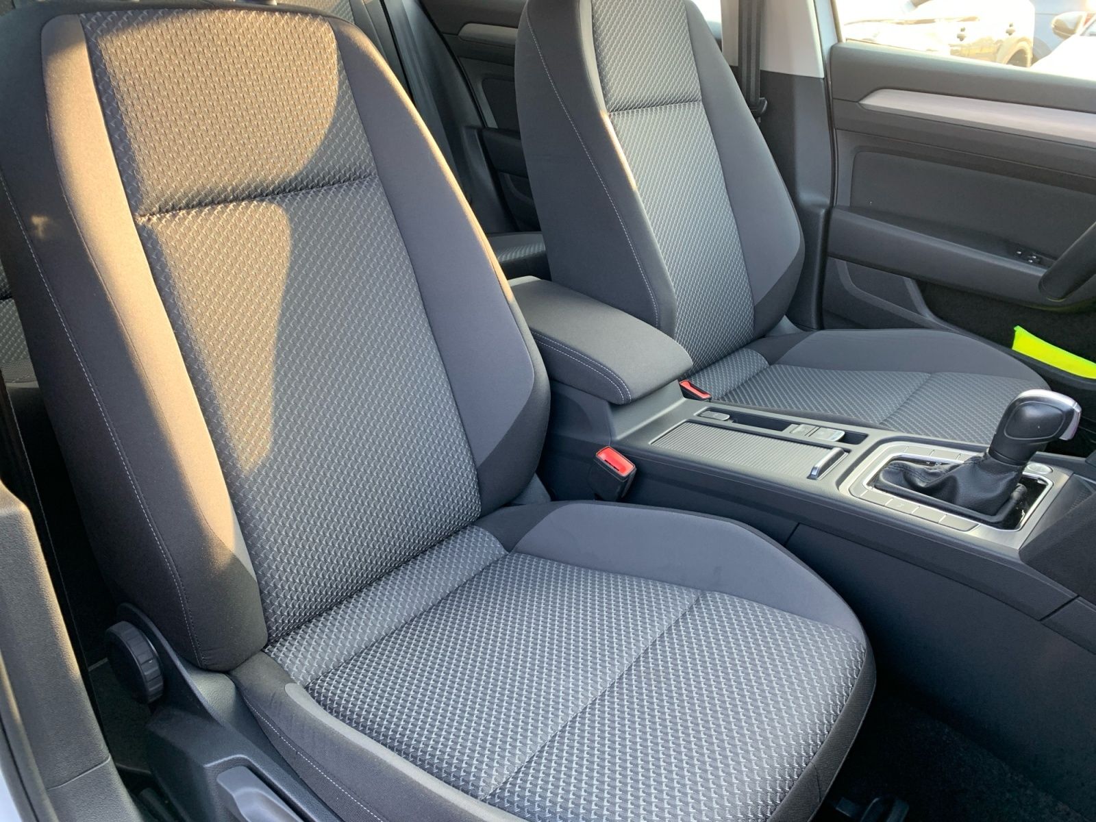 Volkswagen Passat Variant - Bild 19