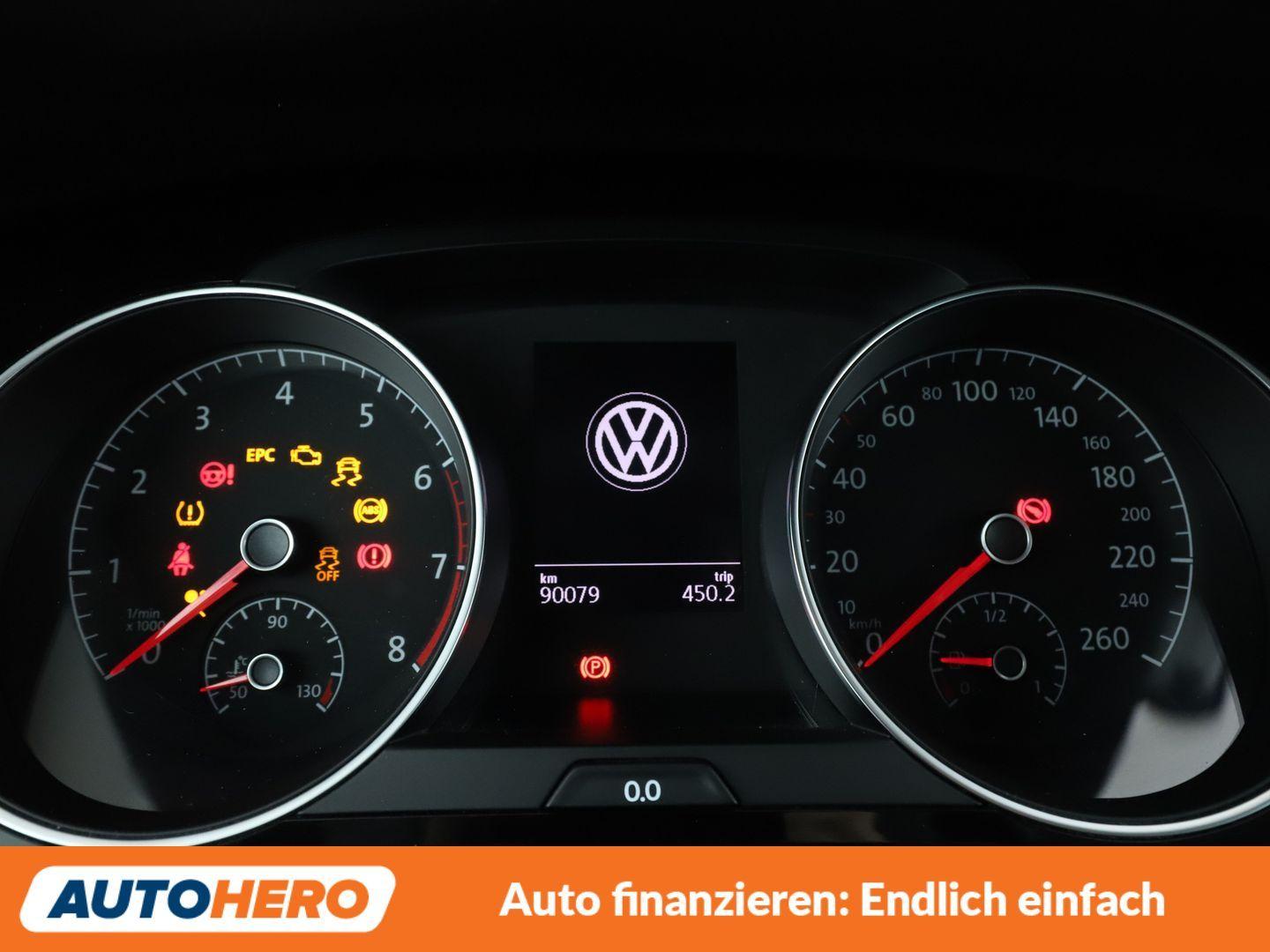 Volkswagen Golf VII 1.5 TSI ACT Join Aut.*NAVI*ACC*PDC*SHZ*