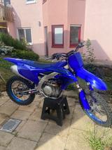 Yamaha YZ 450 F  - YAMAHA 450 F