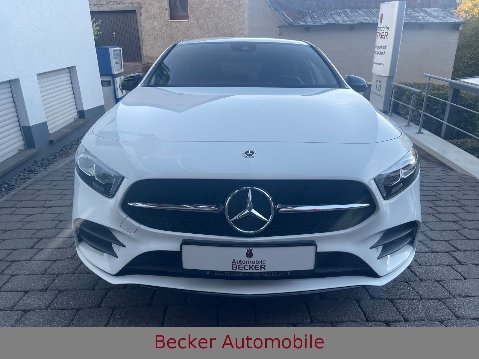 Mercedes-Benz A 250 e Edition 2020 SONDERMODELL AMG-LINE NIGHT foto 5