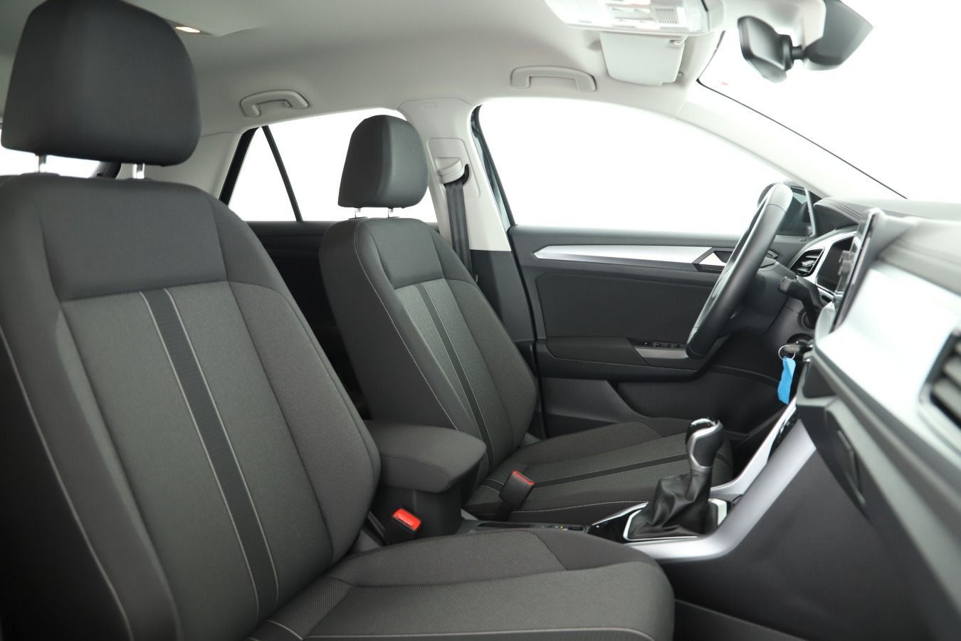 Volkswagen T-Roc - Bild 7