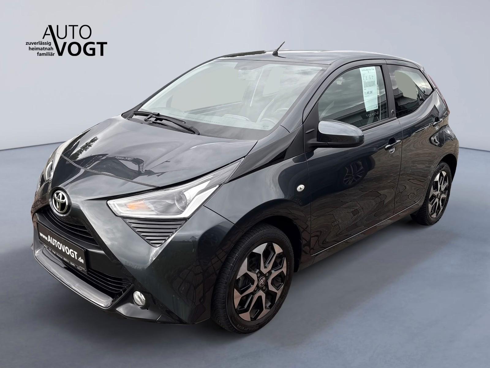 Toyota Aygo AYGO x-play Team D