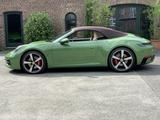 Porsche 992 911  4S Cabriolet PTS-OLIVEGRÜN*HERITAGE*SPO