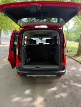 Ford Tourneo Connect 1.5 EcoBlue 88kW Auto Active... - Ford Tourneo Connect Active mit Diesel-Antrieb